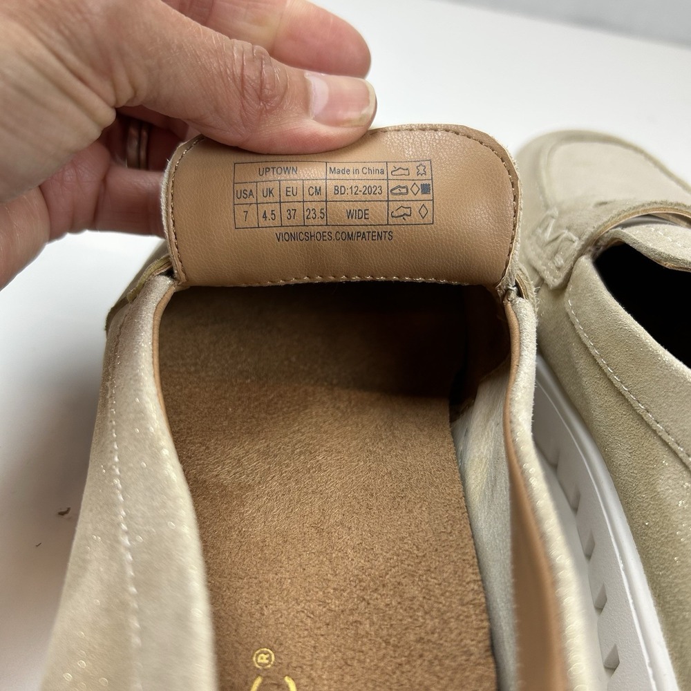Vionic Uptown Penny Loafers Sz 7 Wide Gold Leather Comfort Slip On Round Toe‎ - Picture 4 of 8